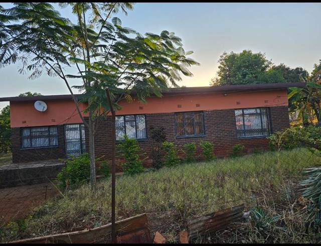 3 BEDROOM HOUSE FOR SALE IN TSHISAHULU